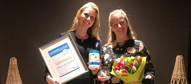 NML health uit Weesp wint award van Horses.nl met product Phytonics Gluco balance
